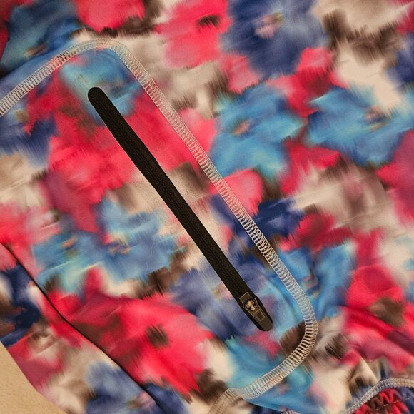 Adidas by Stella McCarthy Women's shorts size medium - Picture 6 of 7